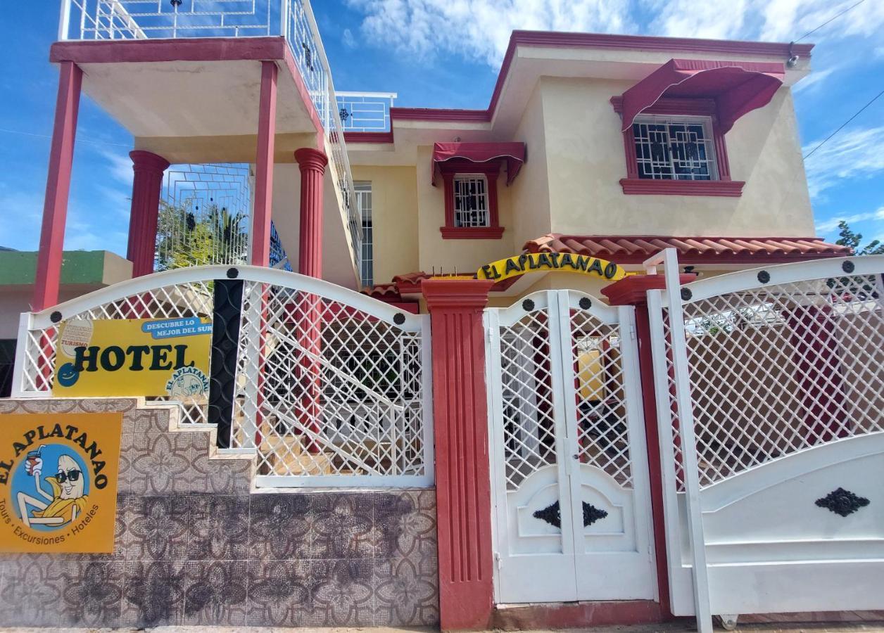El Aplatanao Hotel Pedernales Kültér fotó